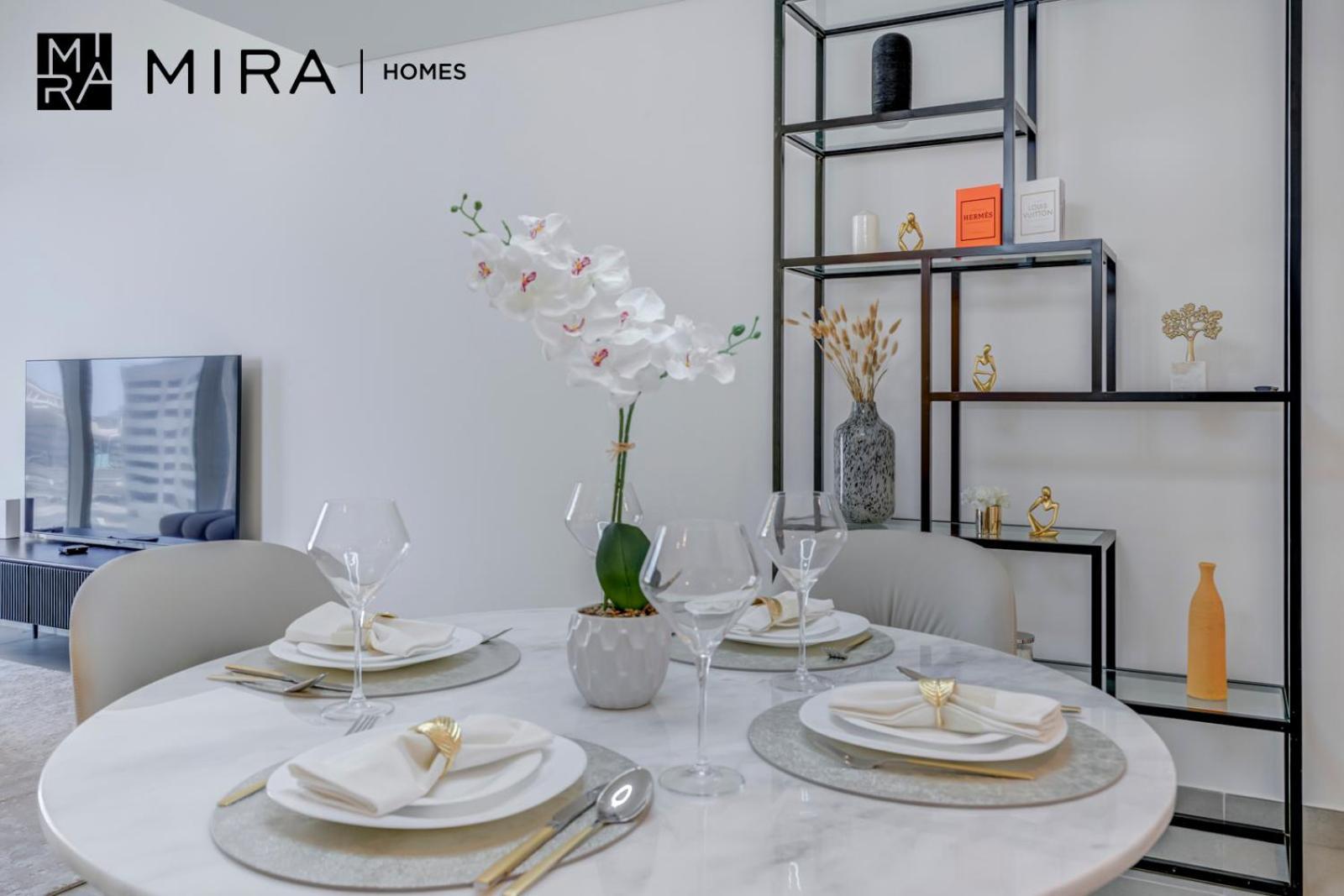 Mira Homes - Newly 1 Bedroom In Downtown Appartement *